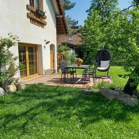 Wellness Vejminek Na Farme U Koni Apartment Milesov Exterior photo